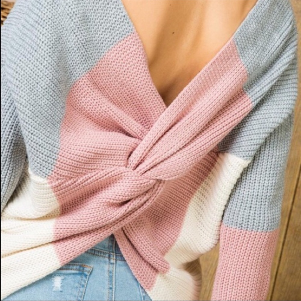 LAST!Color  Block Twisted Back Sweater - Picture 5 of 6